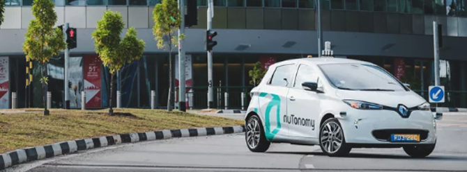 surucusuz taksi singapur