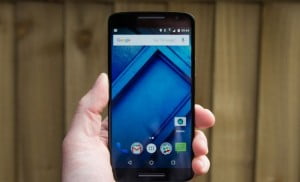 17. Motorola Moto X Play