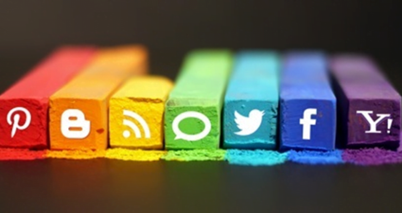 facebook twitter youtube whatsapp instagram2