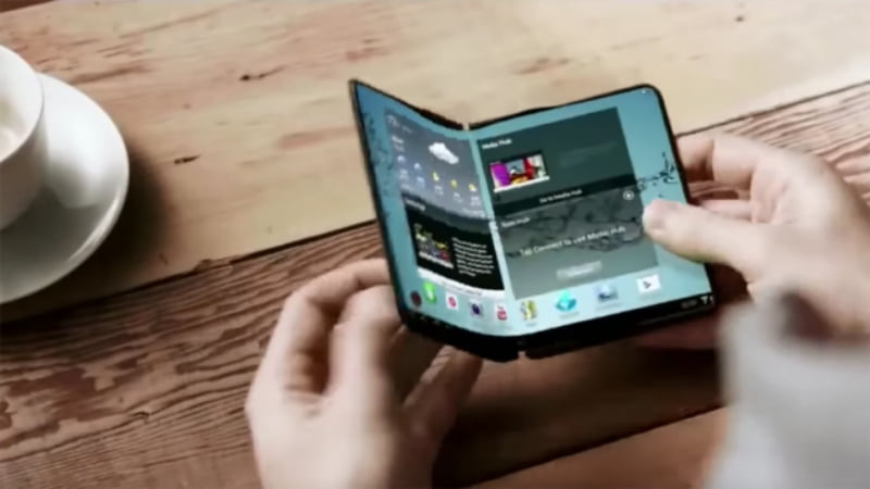katlanabilir ekranlı samsung telefon