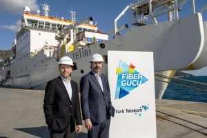 denizaltı veri hattı