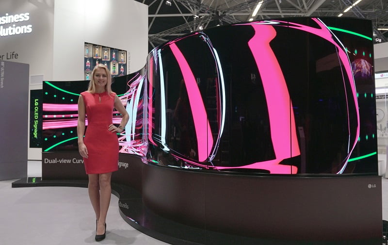 inovatif LG Dual View Curved Tiling OLED Signage