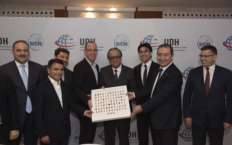 1488281449 Android European Hero d l n General Mobile ve Vestel Kazand