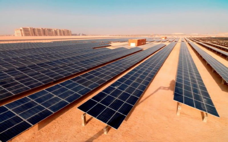 uae solar energy