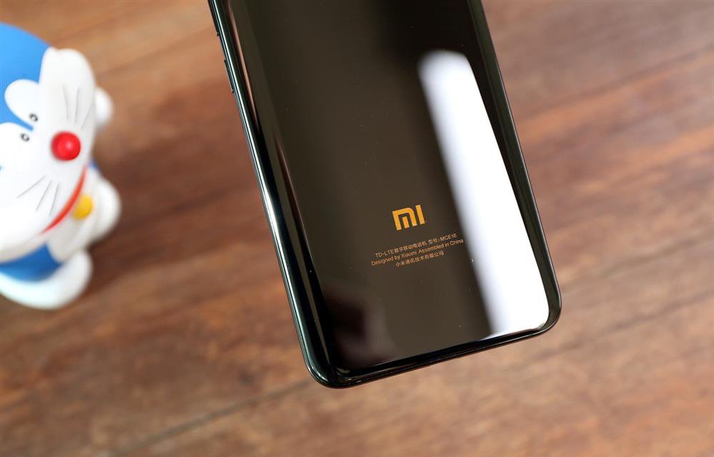 xiaomi mi6 mobile phone 5