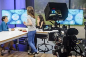 IP tabanlı altyapı ile İstanbul Bilgi Üniversitesi'nin her noktasından 7/24 canlı yayın 13 panasonic bilgiunv 2