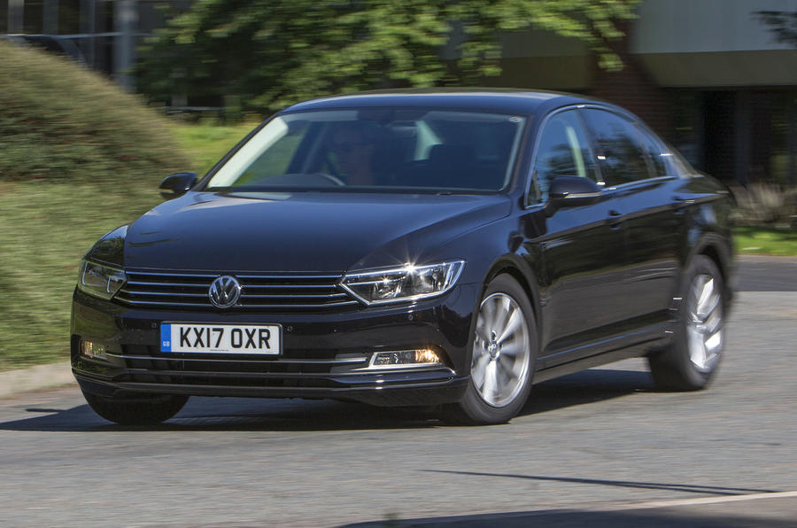 Volkswagen Passat 2018 1.4 TSI GT Yolda