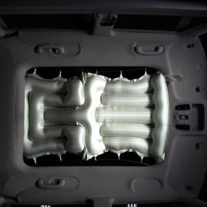 İşte Dünyanın İlk Panoramik Sunroof Hava Yastığı 17 İşte Dünyanın İlk Panoramik Sunroof Hava Yastığı