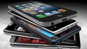 Tüketiciler Telefon Almak Yerine Güncellemeyi Tercih Ediyor 4 zx