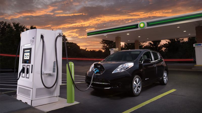 BP İngilterede hızlı şarj istasyonları kuracak