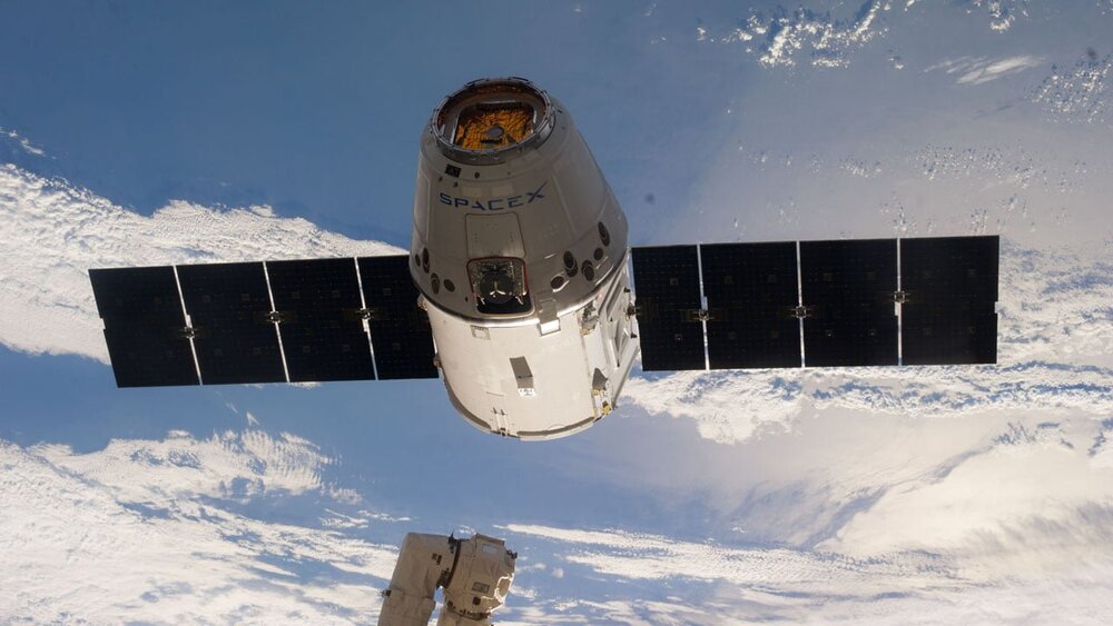 spacex dragon