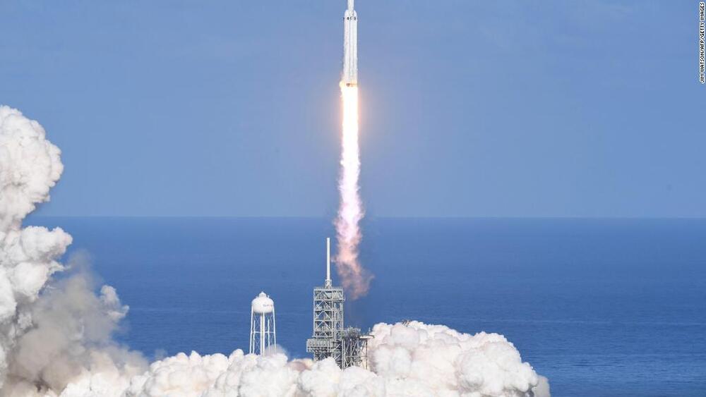 SpaceX askeri operasyonlara