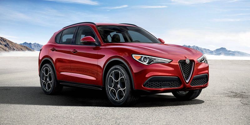 2018 Alfa Romeo Stelvio Quadrifoglio yola çıkmaya hazır