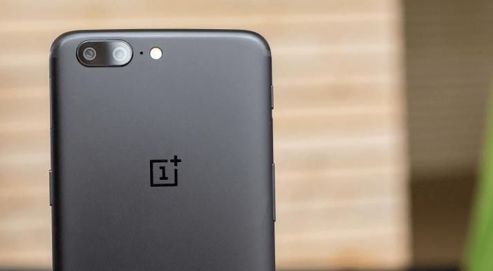 OnePlus 5 sahiplerinin beklediği güncelleme yayınlandı 1 Ekran Resmi 2018 02 01 15.00.49