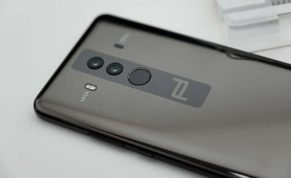 huawei porsche design 2017 mate 10 1