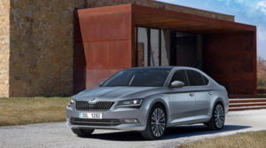 Skoda Superb hibrit 2019 yılında piyasada olacak 20 skodasuperb hibrit
