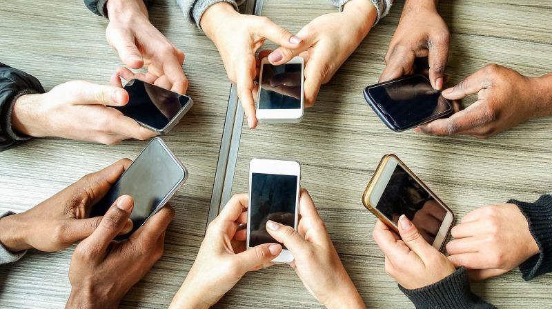 AkıllıTelefon Görsel 1