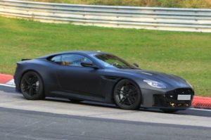 Aston Martin DBS Superleggera Nürburgring pistinde yakalandı 1