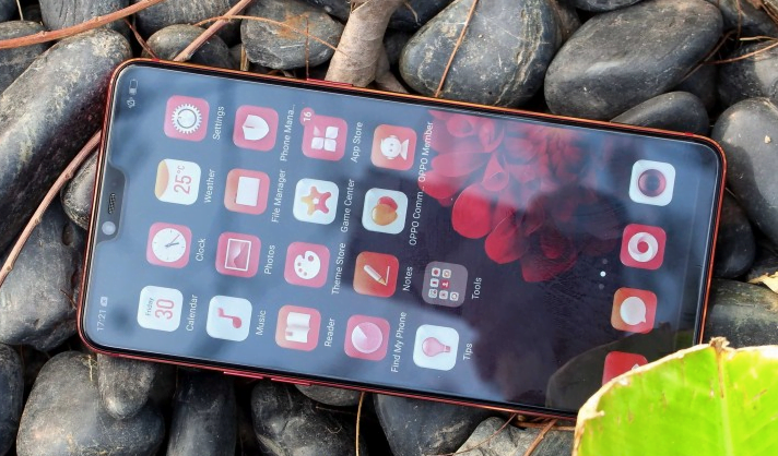 Apple'ın yapamadığını Oppo yapacak! 1 oppo 1