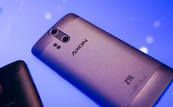 ZTE Axon 9