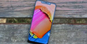 xiaomi pocophone f1 aa hands on33 920x470