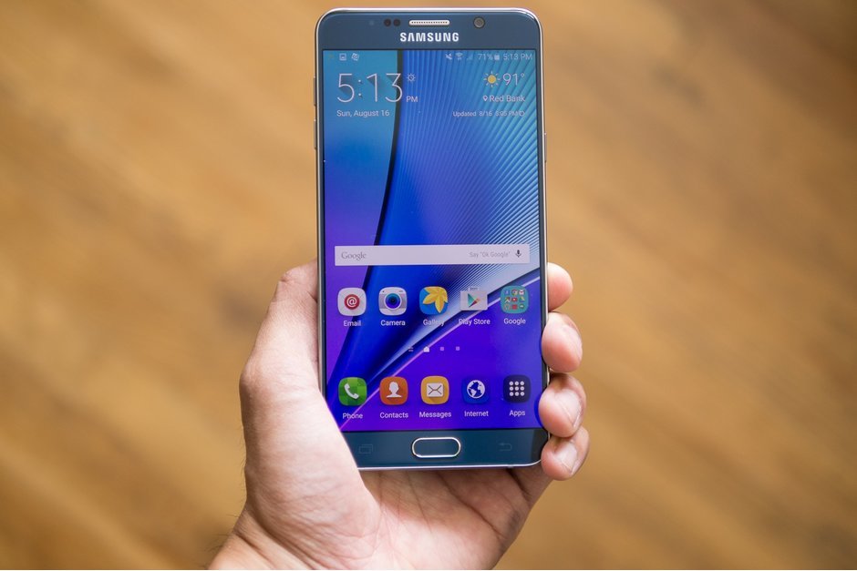 Note 5 ve Galaxy S6 edge güncelleme