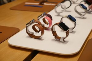 Apple Watch 4 bataryası ile şaşkınlık yarattı 13 apple watch 4 6