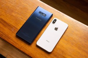 galaxy note 9 vs iphone xs
