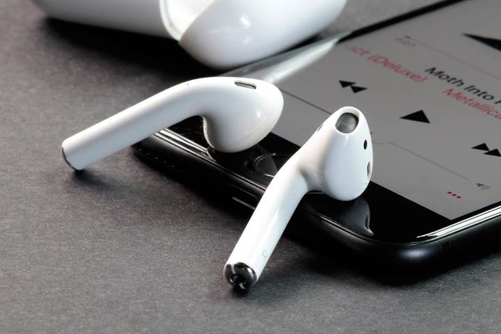 AirPods 2