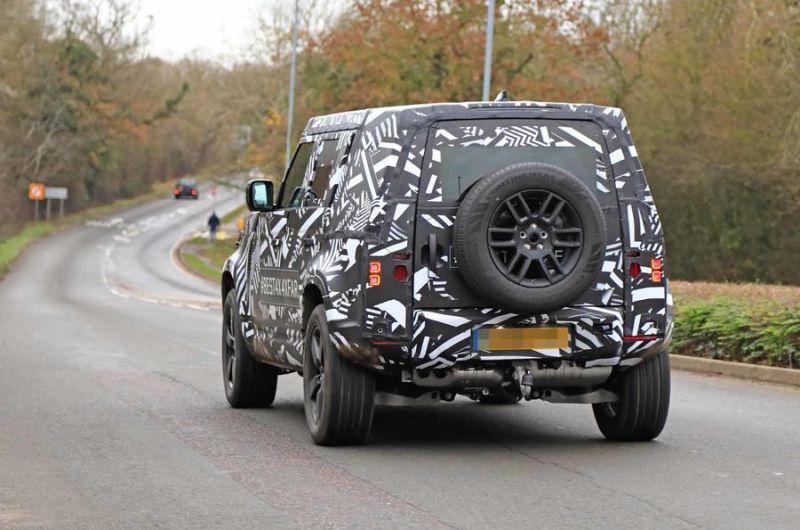 Land Rover Defender
