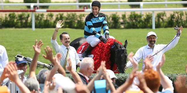 bizim için şampiyon