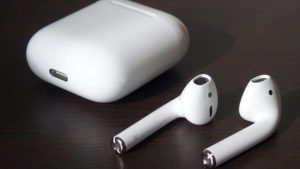 Apple AirPods 2