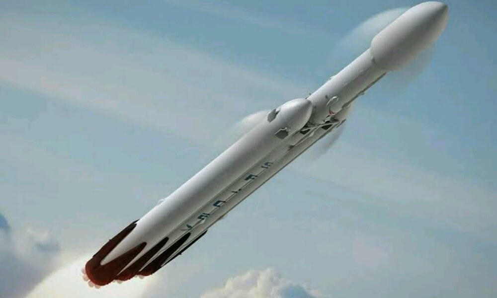 SpaceX bu gece