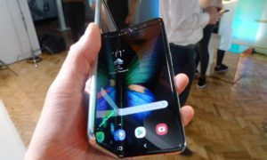 galaxy fold 2