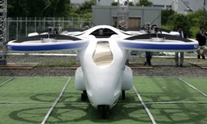 Japonlar uçan arabalar