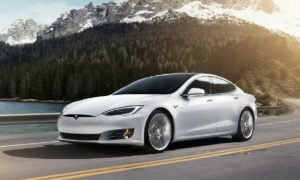 Tesla otopilot araç çağırma modu büyük ilgi görüyor 13 Tesla otopilot