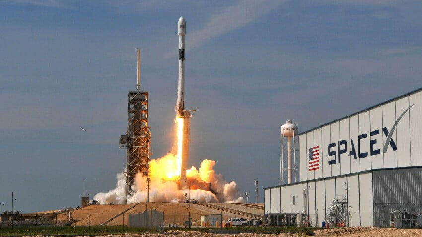 Falcon Heavy gizli görev