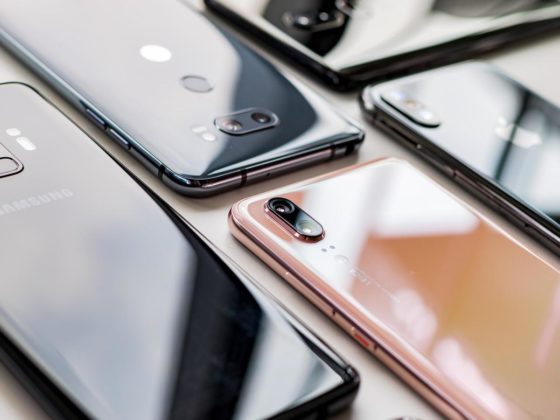 best mid range phone thumb1200 4 3