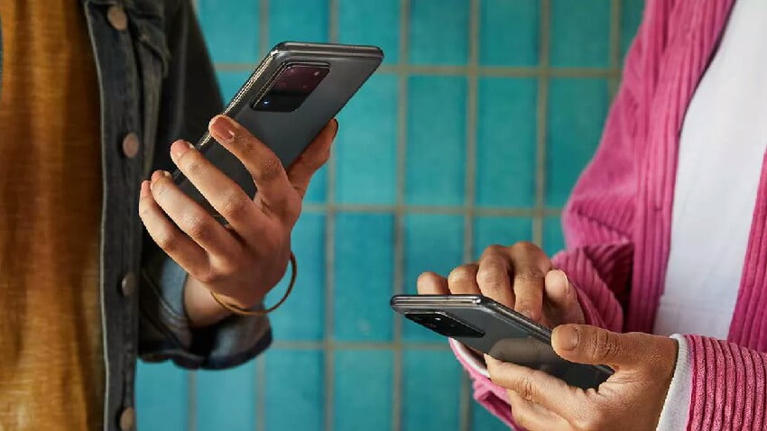 Samsung Galaxy S20 modeli paylasim