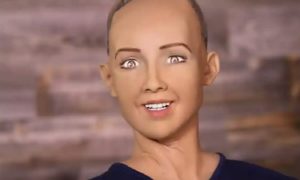 insansı robot Sofia1