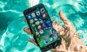 2 ay suda kalan iPhone 8 sapasağlam bulundu 13 2 ay suda kalan iPhone 8 modeli