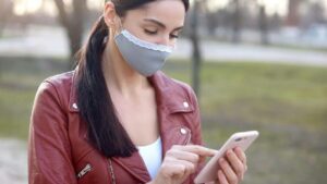 Fahrettin Koca 30 yaş altı vatandaşları uyardı