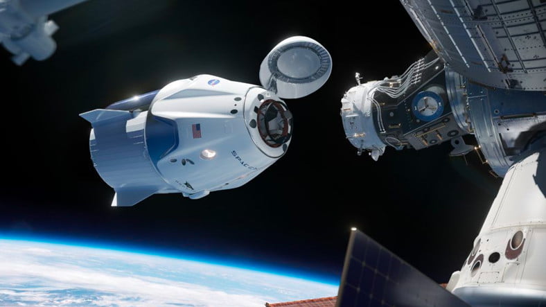 spaceX crew dragon