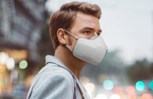 LG PuriCare Wearable Air Purifier