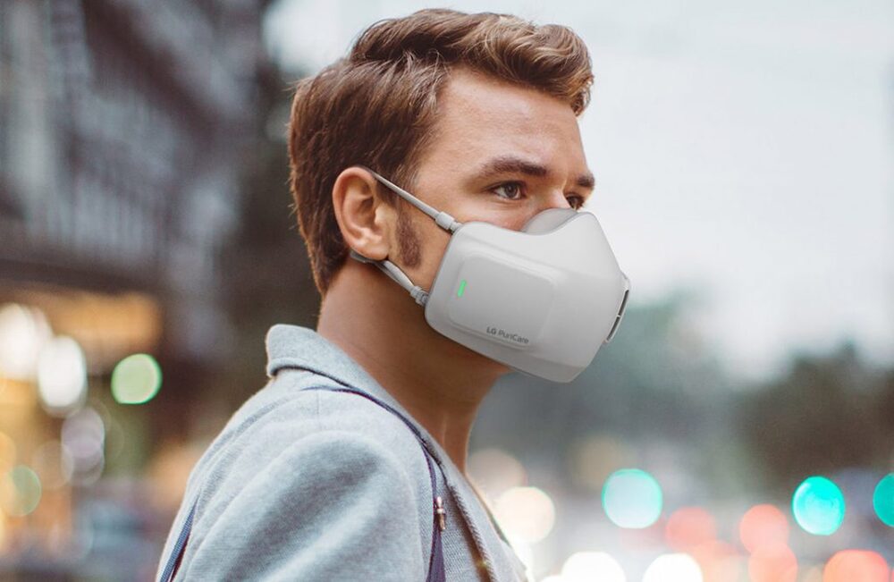 LG PuriCare Wearable Air Purifier