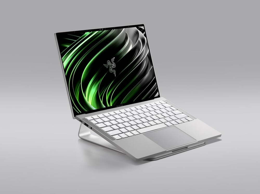yeni Razer Book 13
