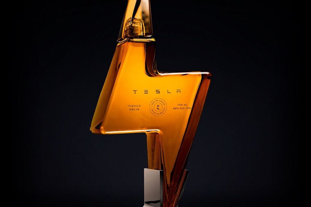 Tesla süper bilgisayarı