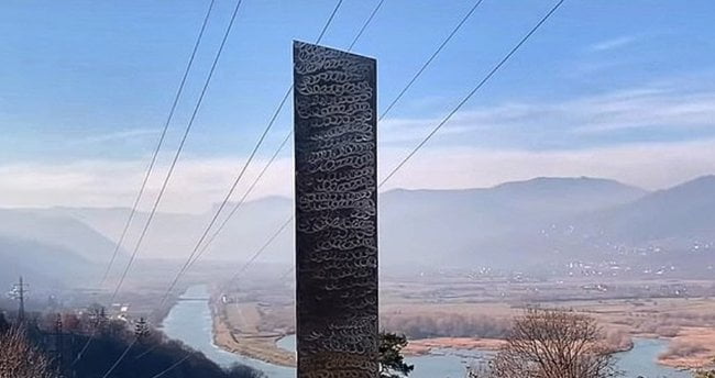 gizemli monolit Göbeklitepe'de