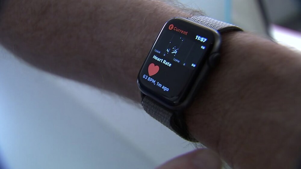 Akıllı saatler COVID-19 belirtilerini tespit edebilir!
