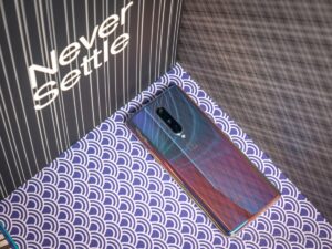 OnePlus 8, sonunda Android 11 güncellemesi alıyor!